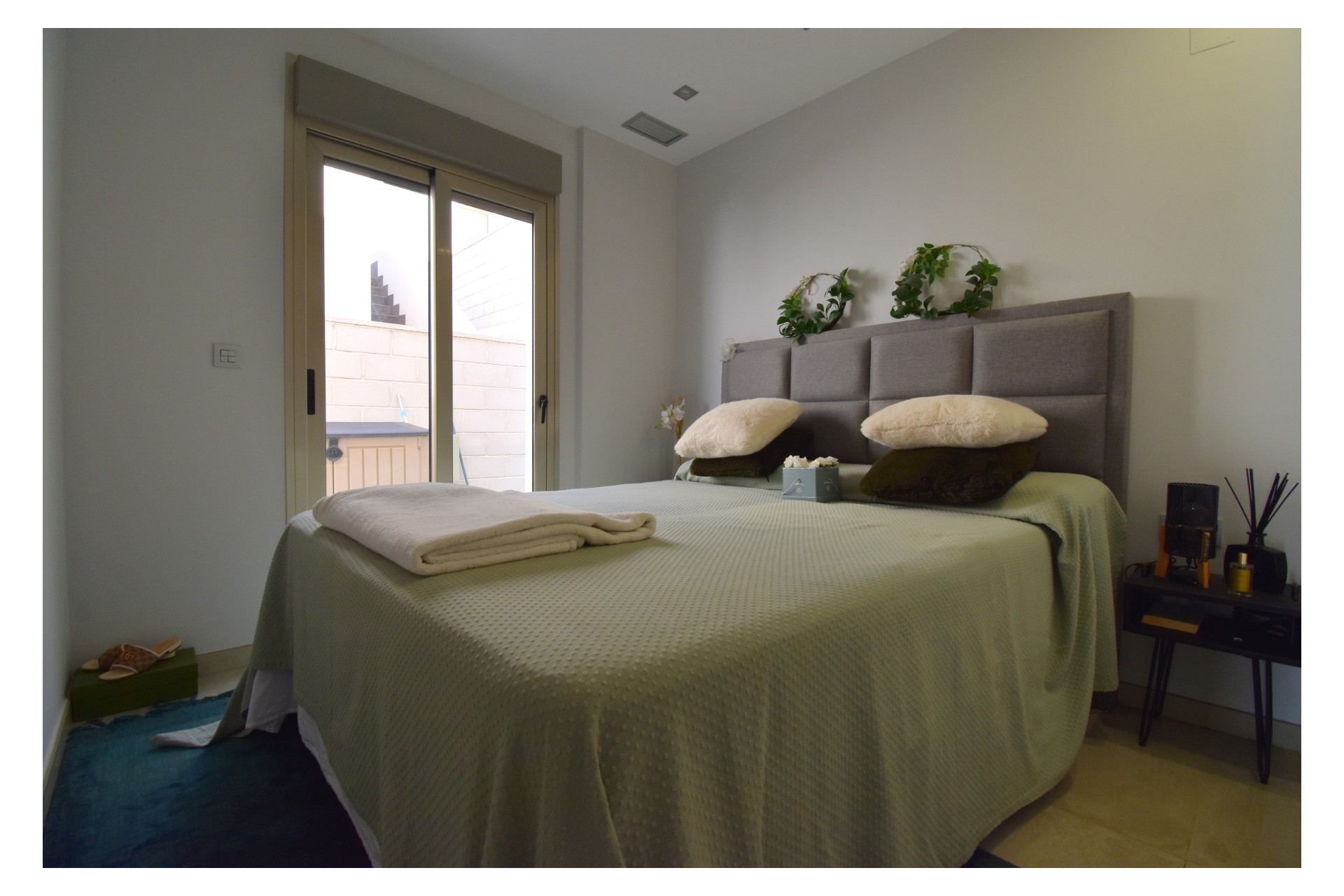 Återförsäljning - Villa - Orihuela Costa - Villamartín