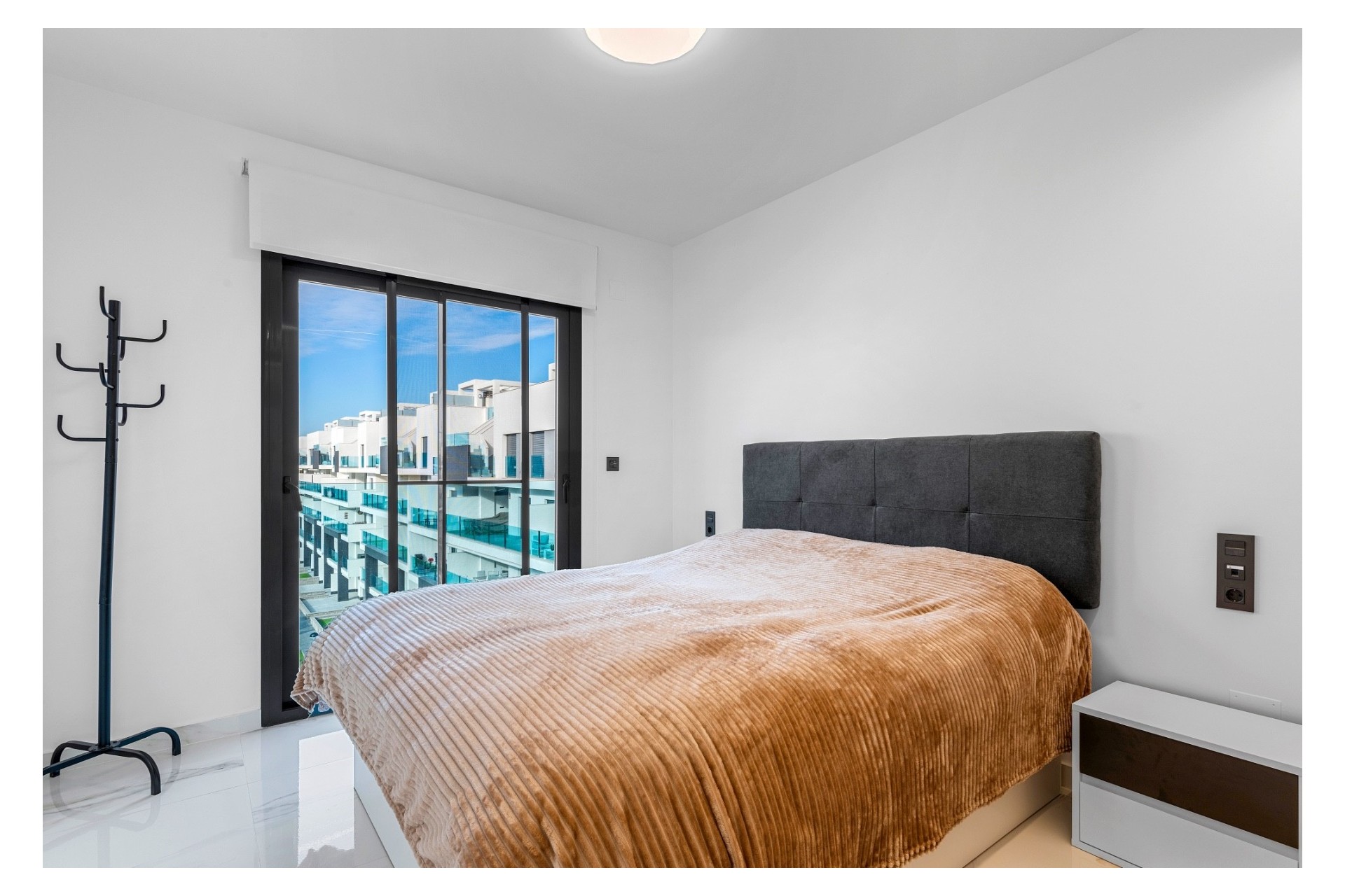 Odsprzedaż - Apartment - Guardamar del Segura - El Raso