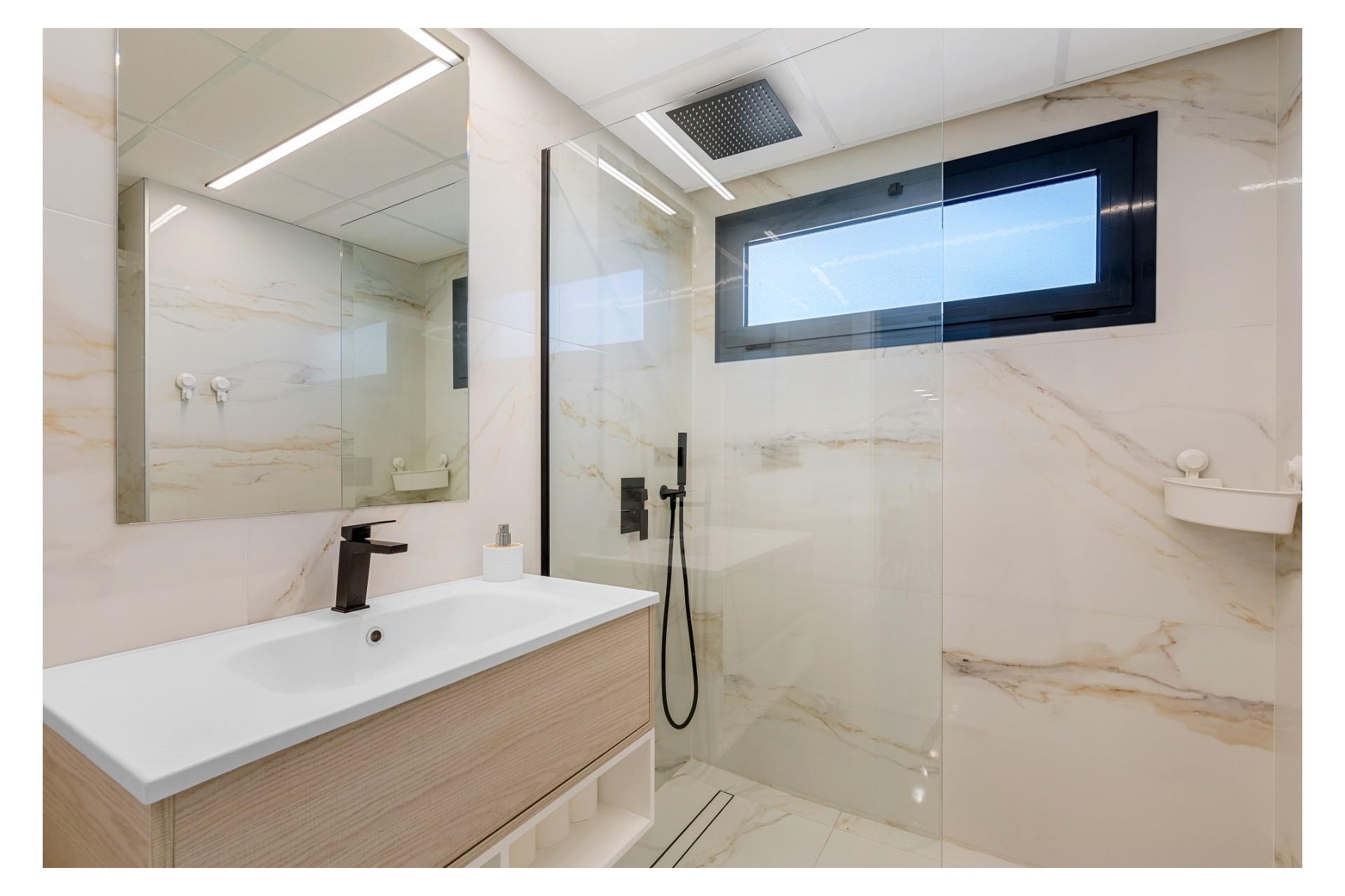 Odsprzedaż - Apartment - Guardamar del Segura - El Raso