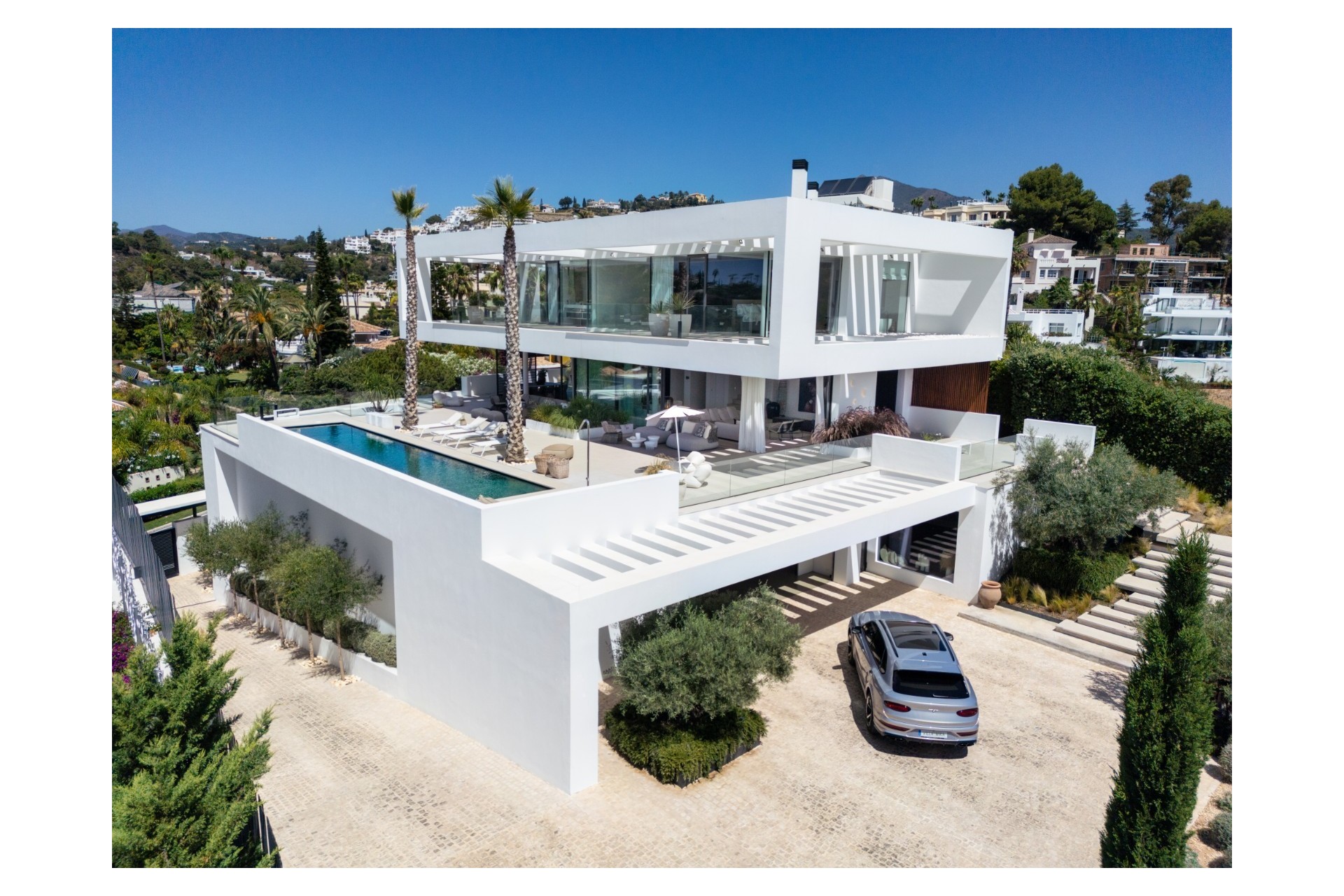 Odsprzedaż - Villa - Benahavis - La Quinta