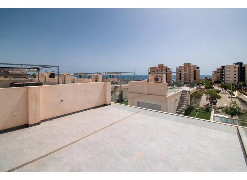 Перепродажа - Villa - Orihuela Costa - Mil Palmeras