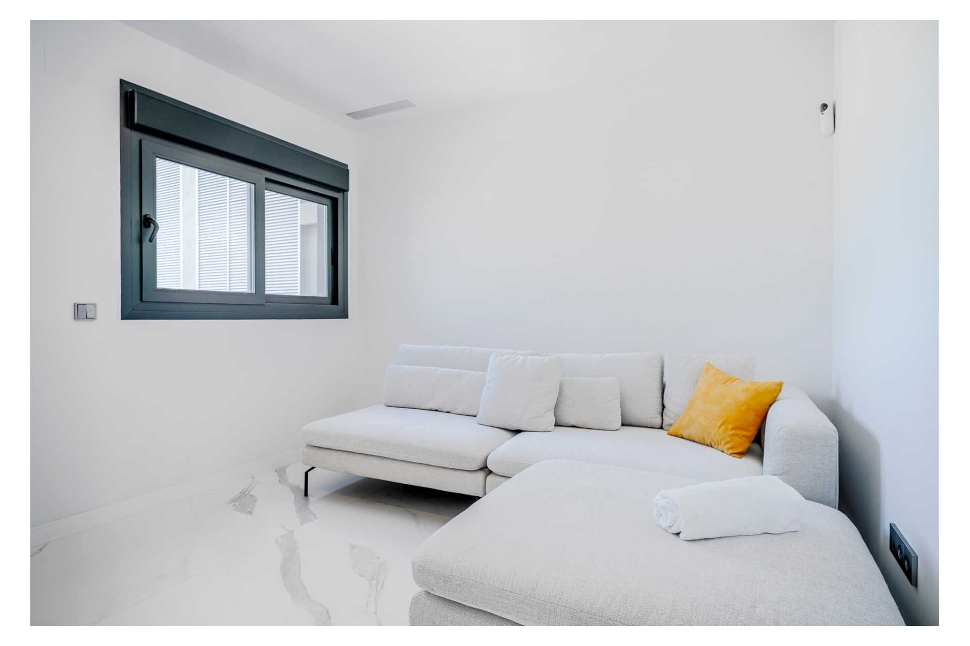 Resale - Apartment - Benidorm