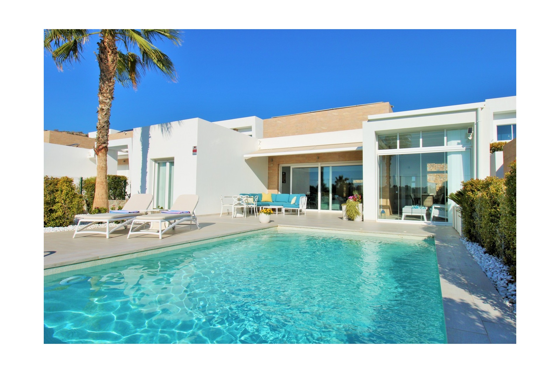 Resale - Villa - Algorfa