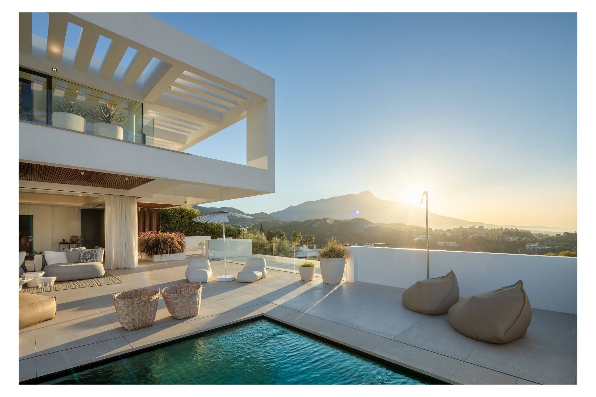 Resale - Villa - Benahavis - La Quinta