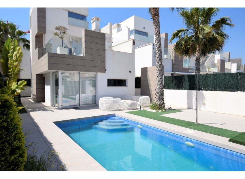 Resale - Villa - Guardamar del Segura - El Raso