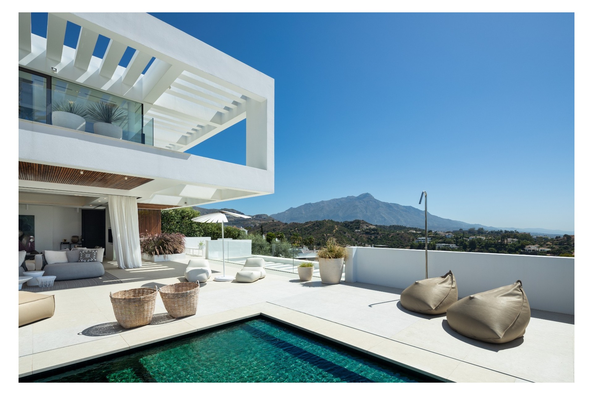 Videresalg - Villa - Benahavis - La Quinta