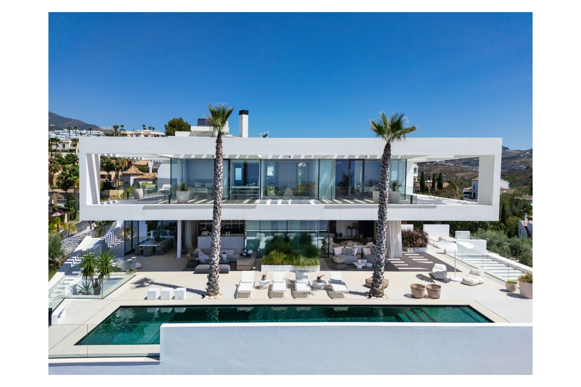 Videresalg - Villa - Benahavis - La Quinta