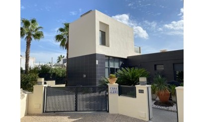 Villa - Återförsäljning - Orihuela Costa - Villamartín