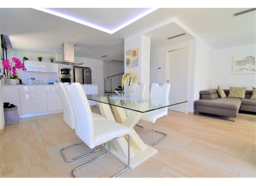 Wiederverkauf - Villa - Orihuela Costa - Villamartín