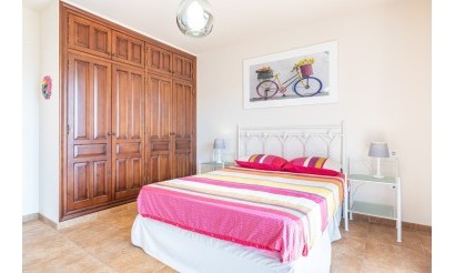 Resale - Villa - Benidorm