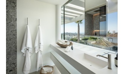 Odsprzedaż - Villa - Benahavis - La Quinta