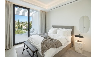 Odsprzedaż - Villa - Benahavis - La Quinta