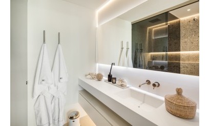 Odsprzedaż - Villa - Benahavis - La Quinta